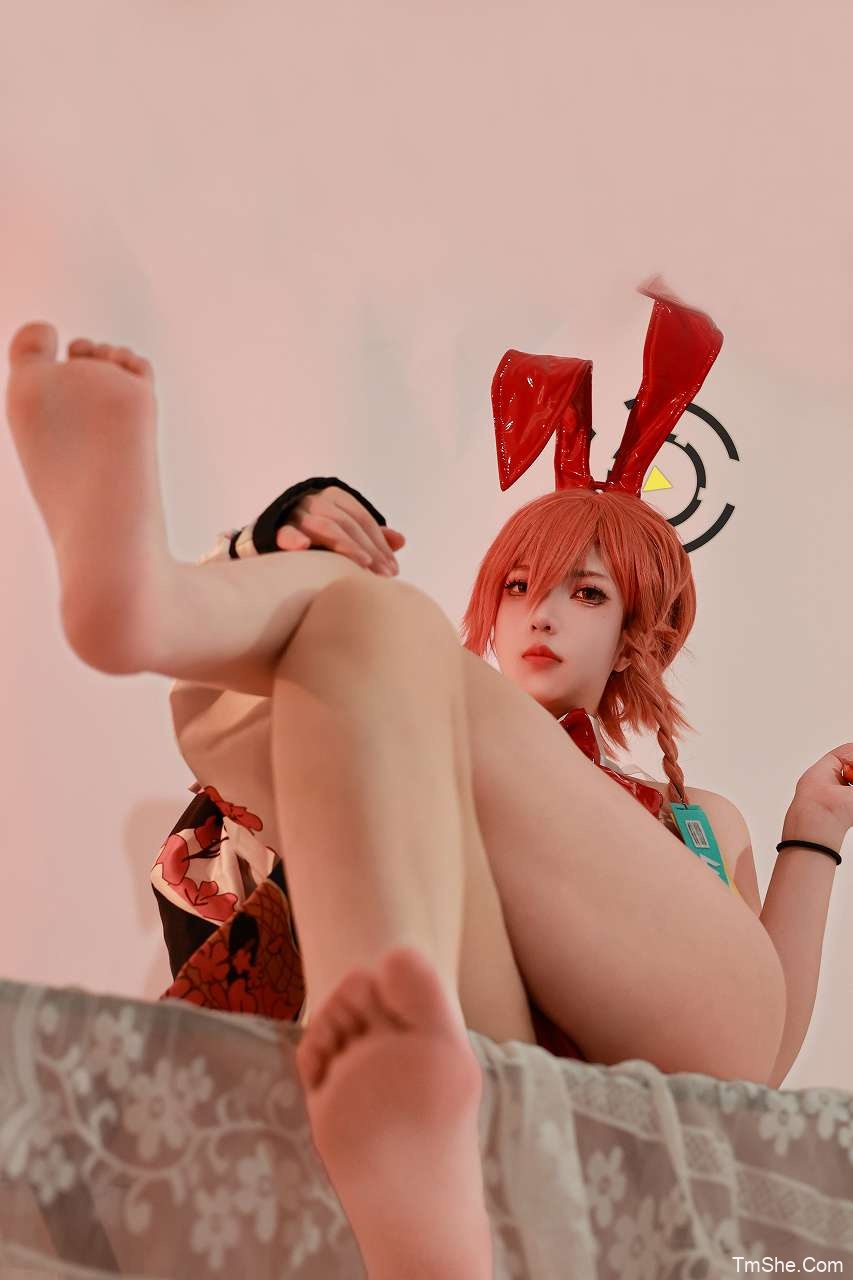 「小和甜酒」蔚蓝档案美甘 – 尼禄兔女郎(55P/4V/810MB)-猫萌