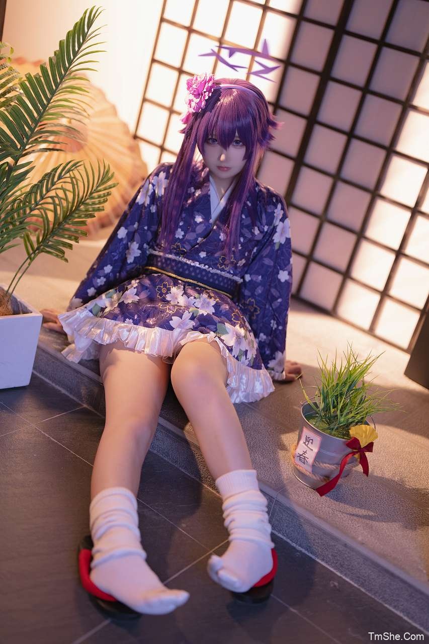 「lunananya」Blue Archive Igusa Haruka (New Year)(34P/215MB)-猫萌