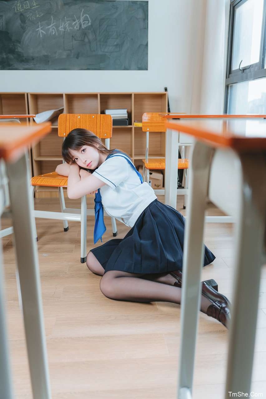 「祖木子」摄影素材 – 教室JK(25P/288MB)-猫萌