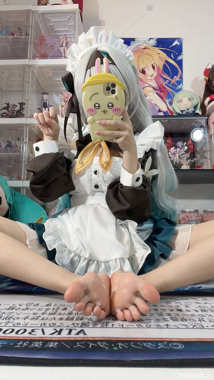 「白栎Shirly」星穹铁道 – 流萤女仆(66P/8V/1.06GB)-猫萌