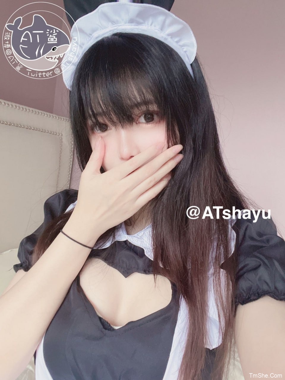 「AT鲨」限时 – 真空白丝女仆(30P/4.30MB)-猫萌