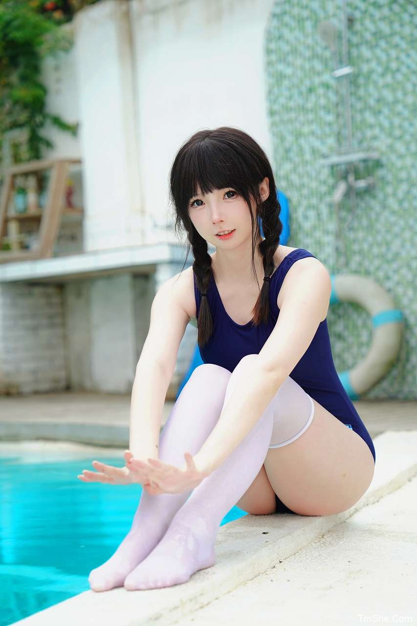 「幼蓝蓝」七里香 + 学校死库水(23P/225MB)-猫萌