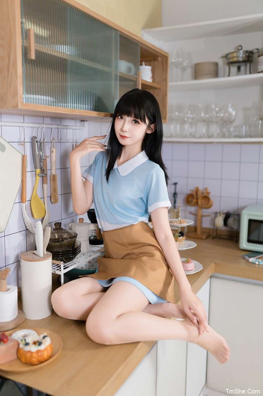 「祖木子」摄影素材 – 好利来 制服(40P/1.12GB)-猫萌