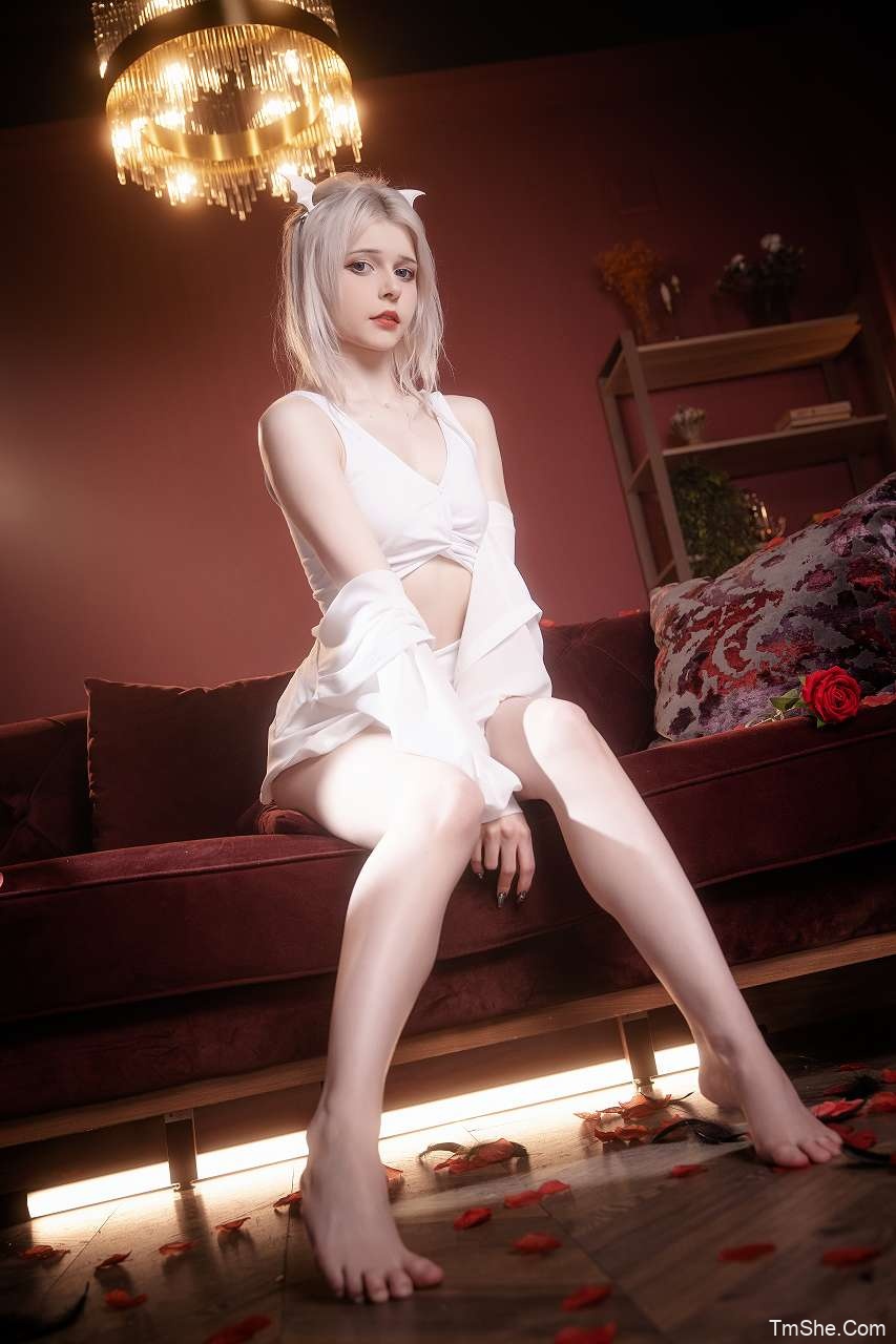 「LENivayaAya_爱雅」绘画参考 - 黄豆粉(54P/1.68GB)-猫萌