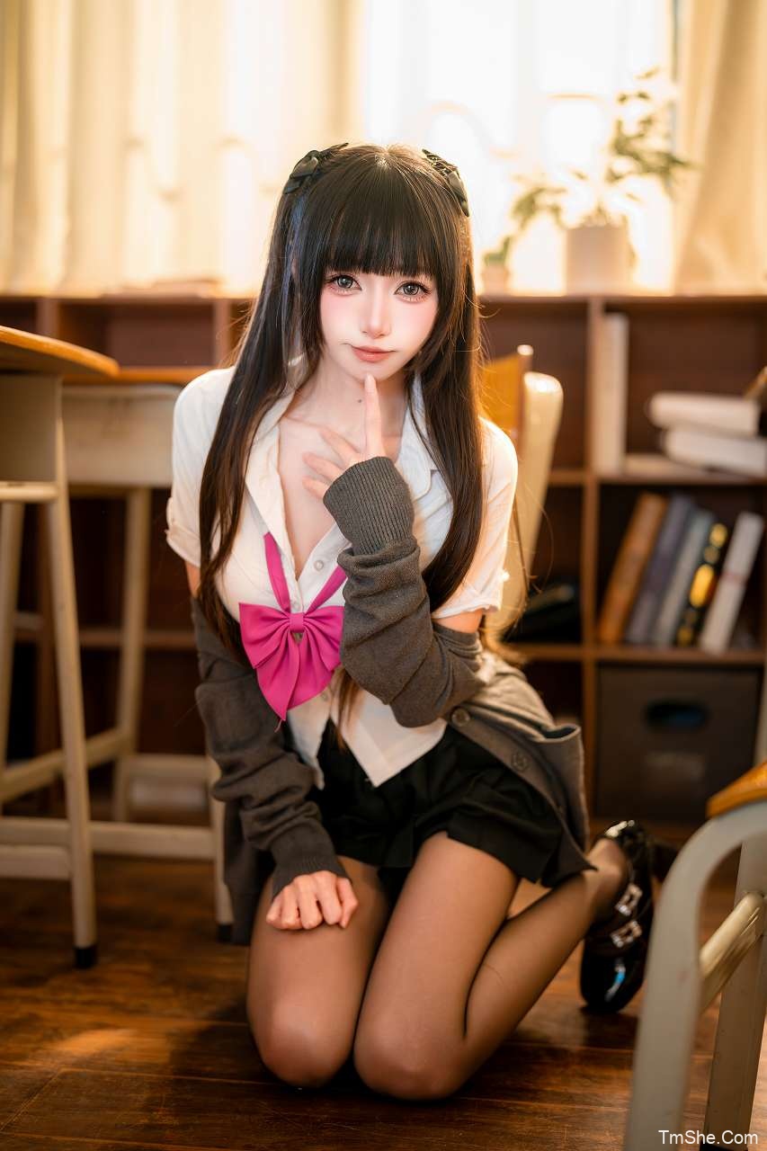 「COSER小梦酱」摄影素材 – 课桌紧身JK(31P/439MB)-猫萌