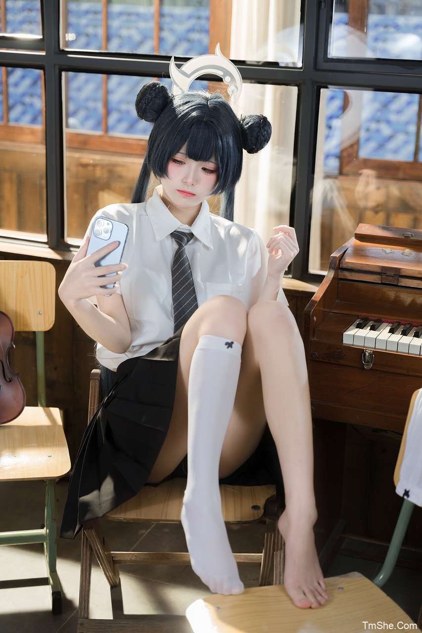 「九柒喵」绘画素材参考 – 妃咲JK(61P/563MB)-猫萌