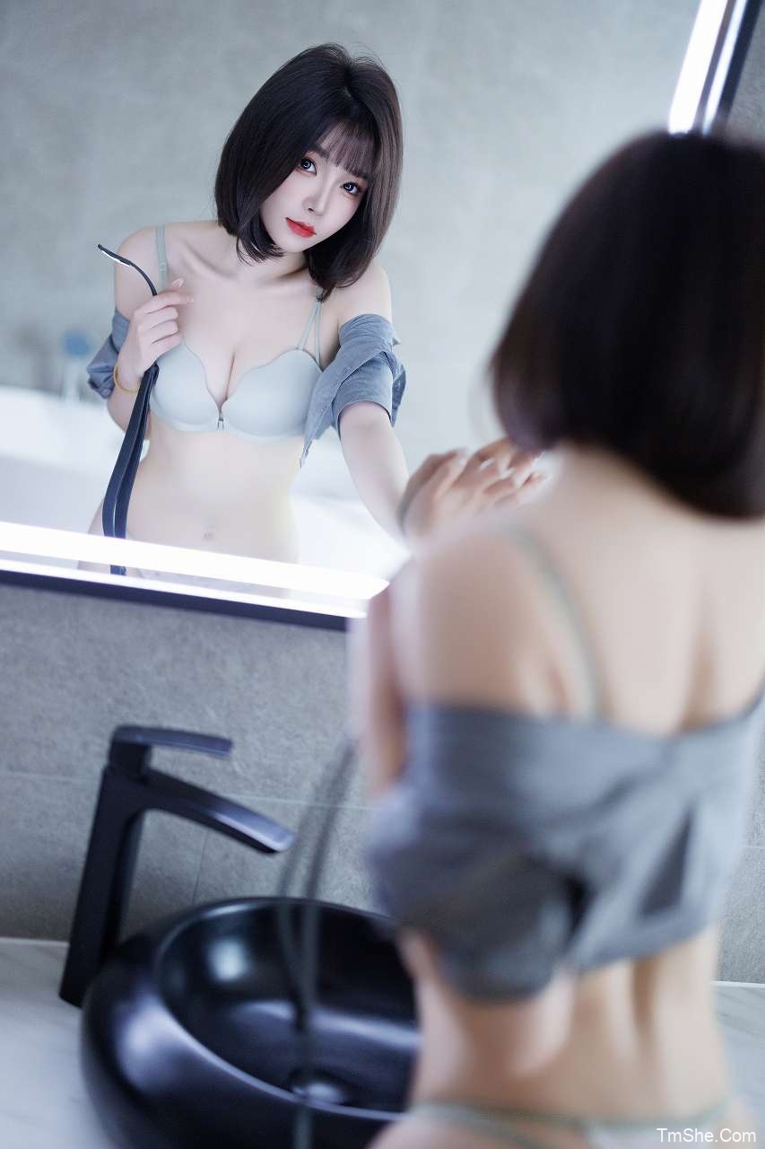 「徐莉芝Booty」内购 视图 – OL秘书(81P/1V/565MB)-猫萌