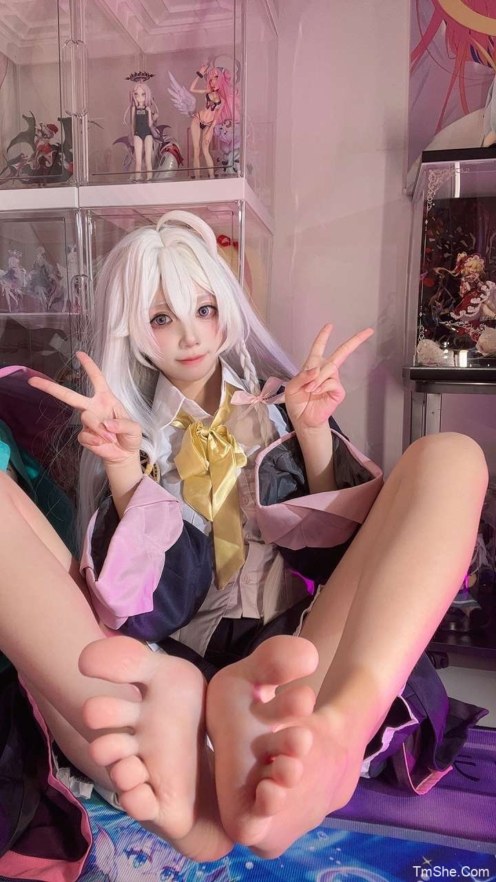 「白栎Shirly」绘画参考 – 伊蕾娜(118P/20V/7.10GB)-猫萌