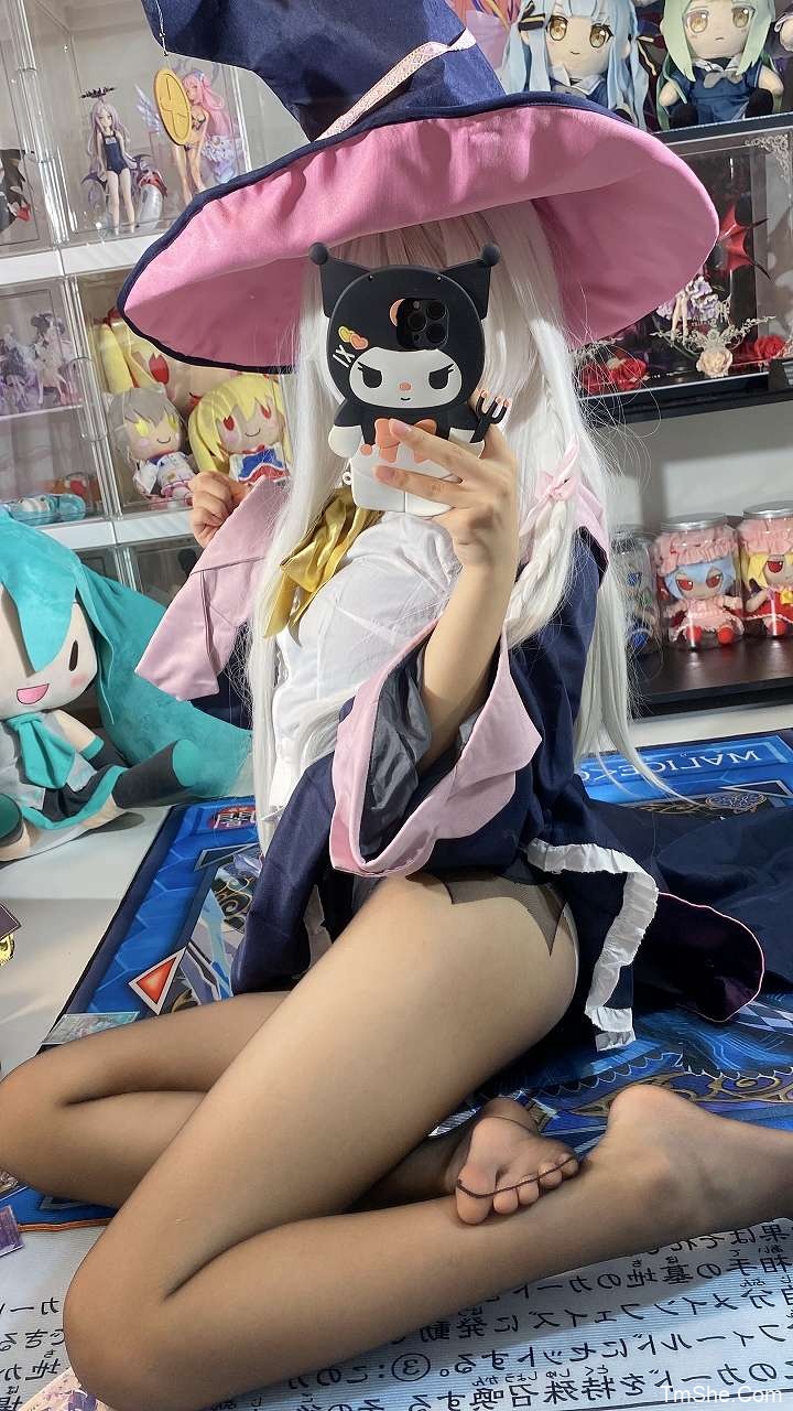 「白栎Shirly」绘画参考 – 伊蕾娜(118P/20V/7.10GB)-猫萌
