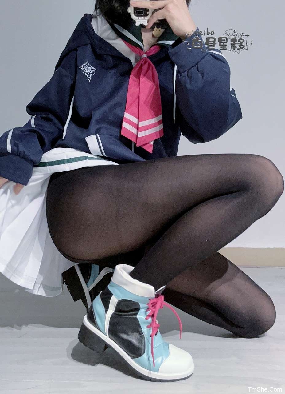 「白昼星移」自拍视图 – 杏山和纱(46P/1V/73MB)-猫萌