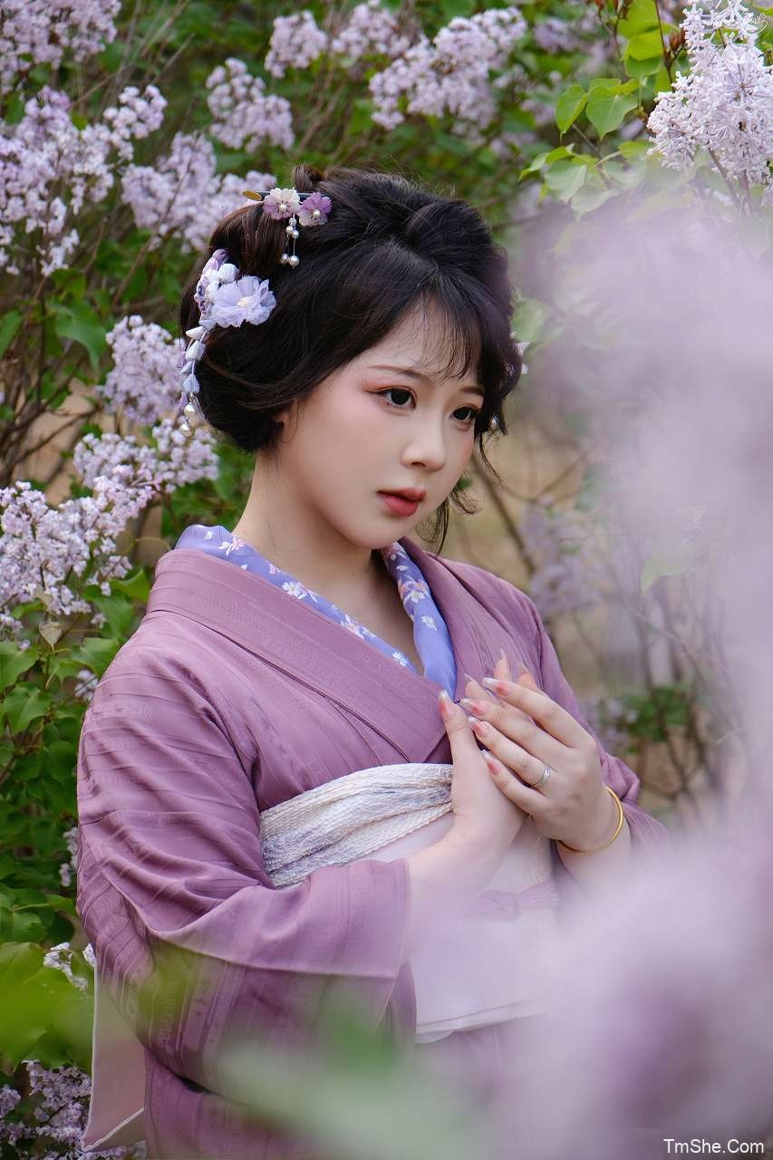 「皮皮奶可可爱了」摄影作品 – 紫和服(33P/1.22GB)-猫萌