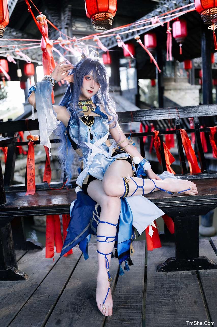 「是夙卿呀」绘画参考 – 长离泳装&菈乌玛(28P/258MB)-猫萌