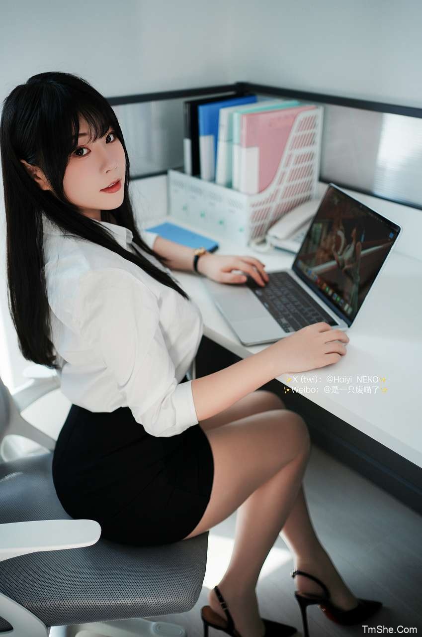 「是一只废喵了」25年03月 – Fantia订阅(84P/3V/1.23GB)-猫萌