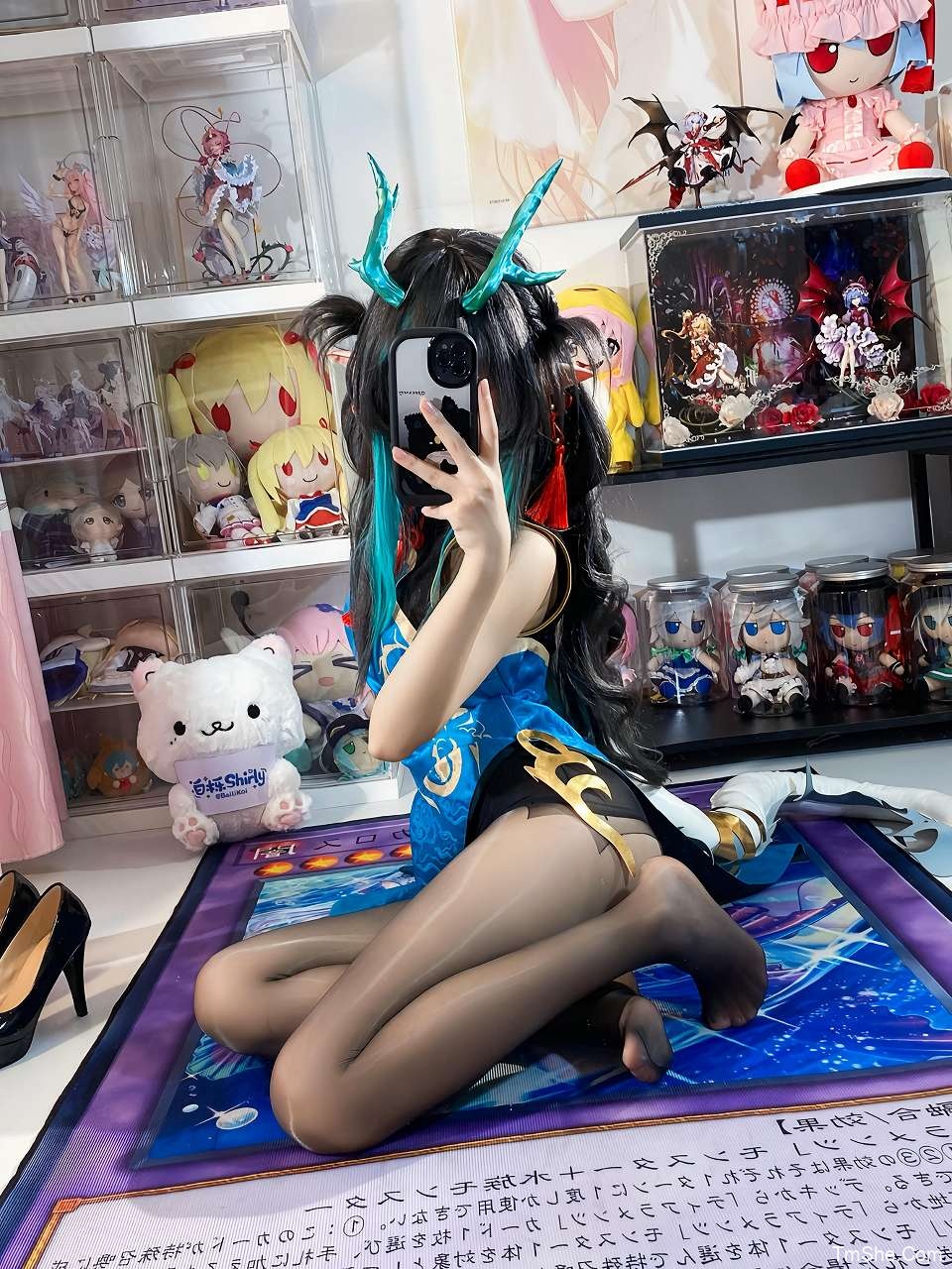 「白栎Shirly」绘画参考 – 夕染尘烟(130P/26V/6.52GB)-猫萌