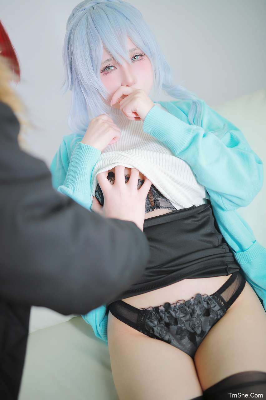「上杉绘梨落」COS素材 – 深冬雪乃(54P/960MB)-猫萌