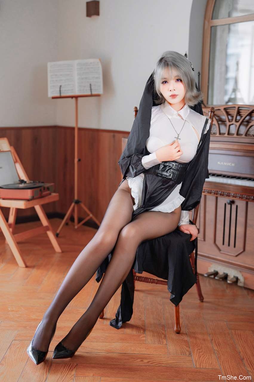 「轩萧学姐」绘画素材 – 肉丝&黑丝修女(88P/699MB)-猫萌