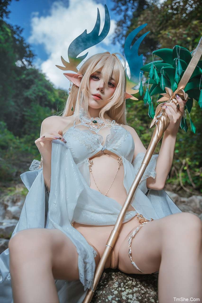 「九言」碧蓝航线 – 《金狮》写真本(106P/2.35GB)-猫萌