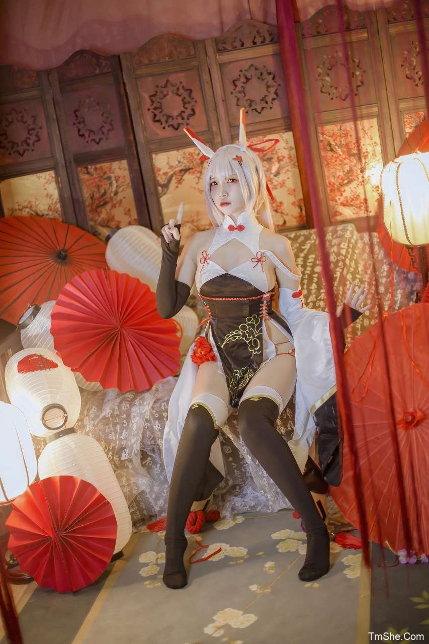 「二佐Nisa」碧蓝航线 – 绫波 新春旗袍(27P/207MB)-猫萌