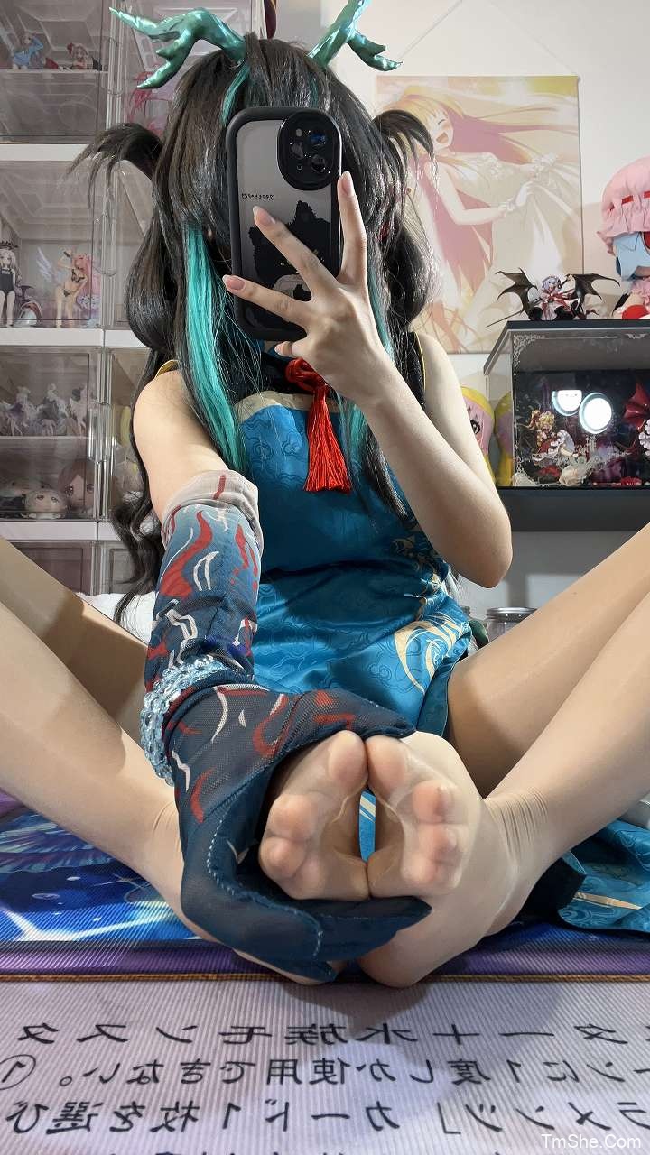 「白栎Shirly」绘画参考 – 夕染尘烟(130P/26V/4.06GB)-猫萌