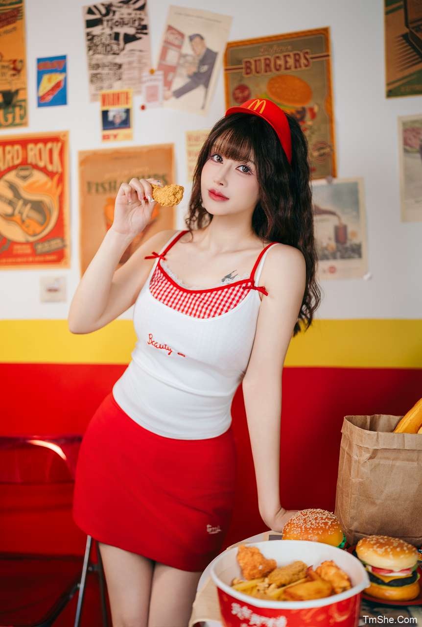「鹿八岁baby」图集 – 麦门打工日记(17P/490MB)-猫萌