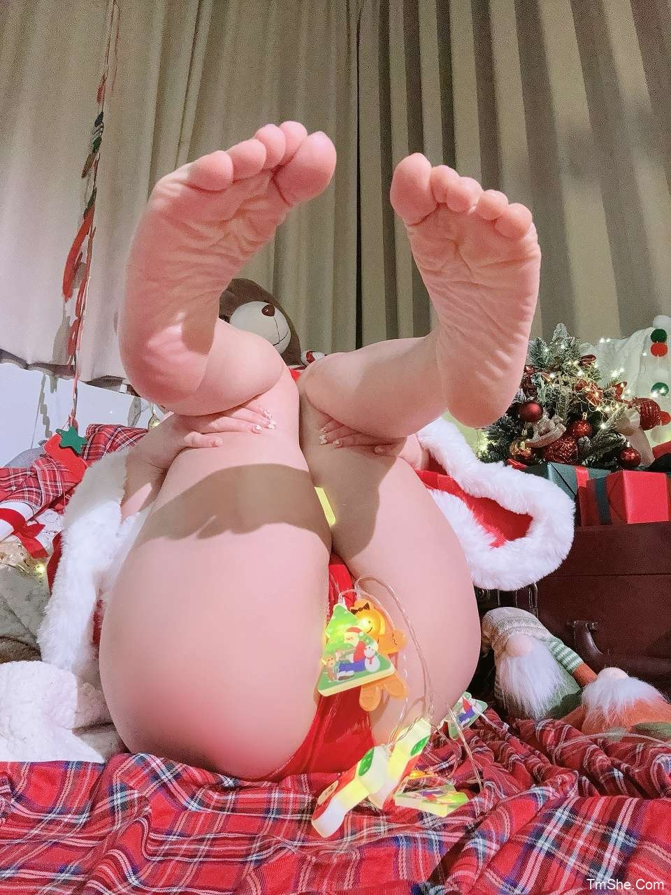 「神沢永莉」绘画素材 – 圣诞少女(84P/1V/938MB)-猫萌