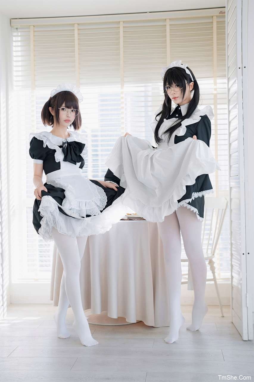 「轩萧学姐」摄影素材 – 双人女仆 预售版(110P/1V/665MB)-猫萌