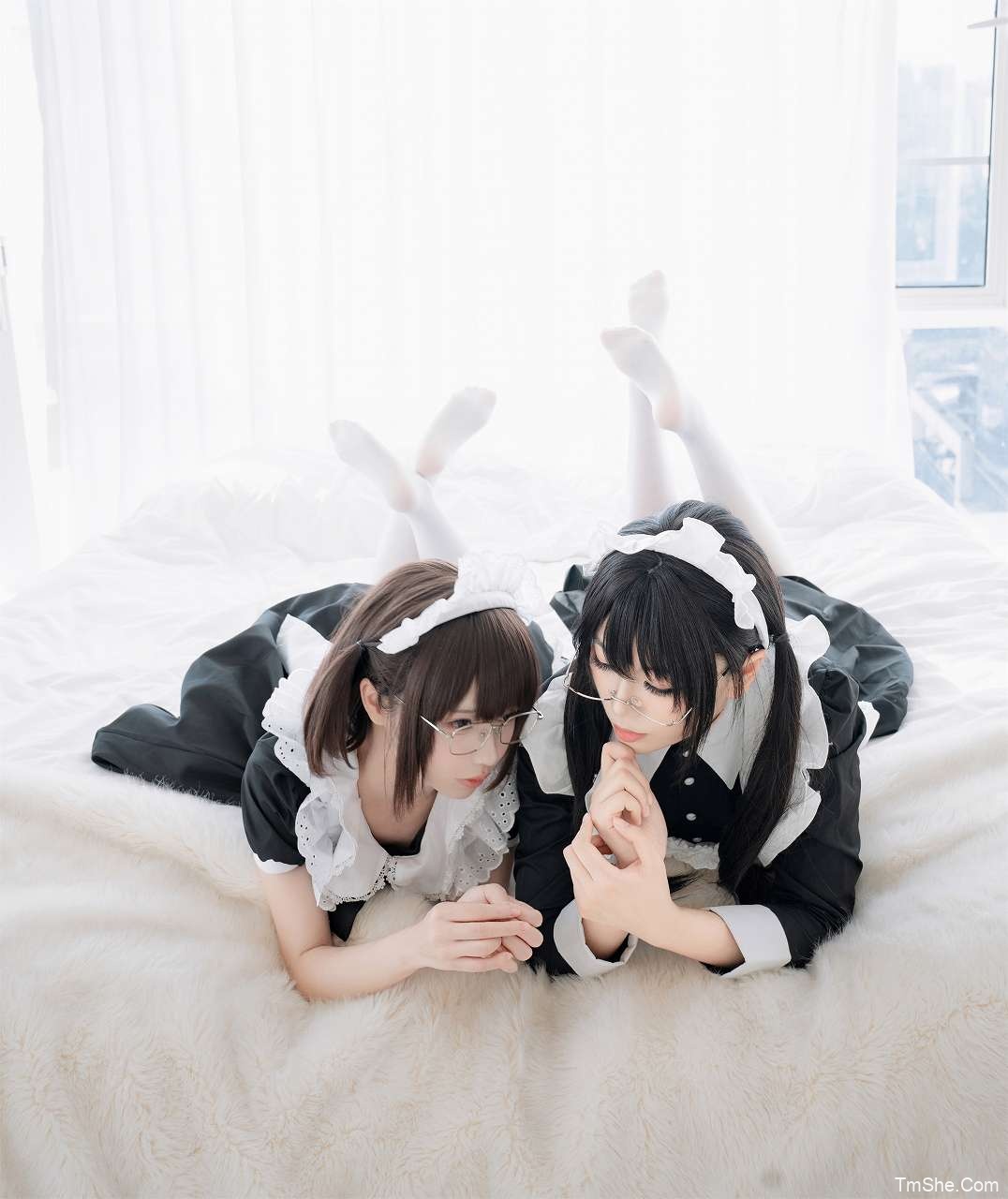 「轩萧学姐」摄影素材 – 双人女仆 预售版(110P/1V/665MB)-猫萌