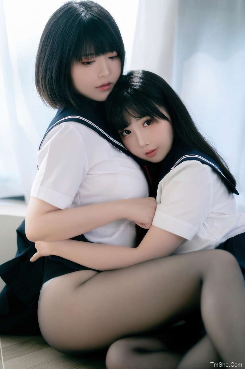 「半半子」&面饼仙儿 – 少女幻想の刻(79P/495MB)-猫萌
