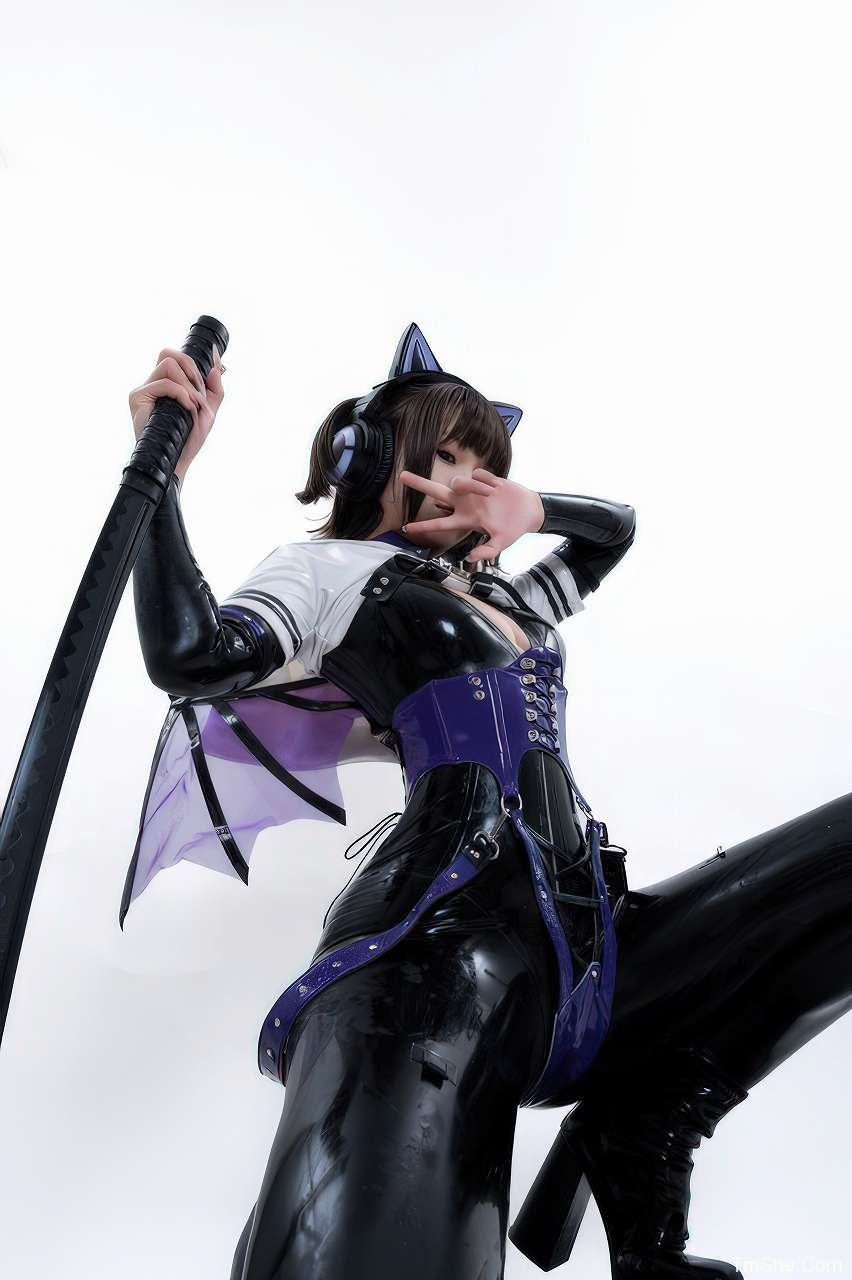 「柒柒要乖哦」绘画素材 – 白棚胶衣(78P/231MB)-猫萌