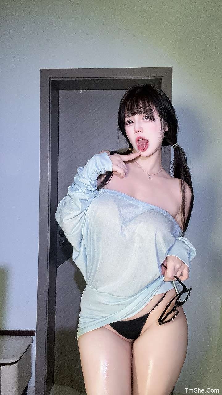 「Tina很妖孽呀」摄影作品 – 蓝(22P/1V/576MB)-猫萌
