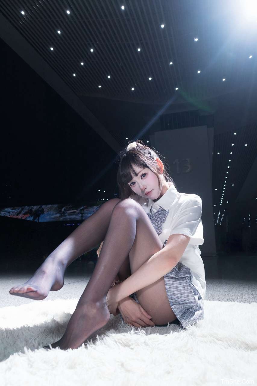 「COSER小梦酱」摄影素材 –  斜刘海单马尾JK(23P/201MB)-猫萌