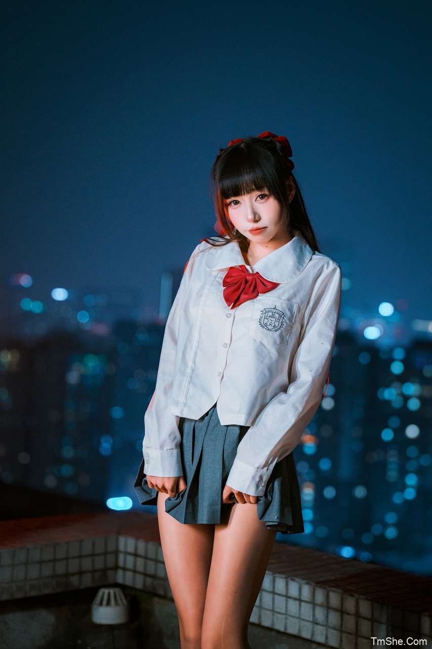 「COSER小梦酱」摄影素材 – 夜景烟花JK(42P/668MB)-猫萌