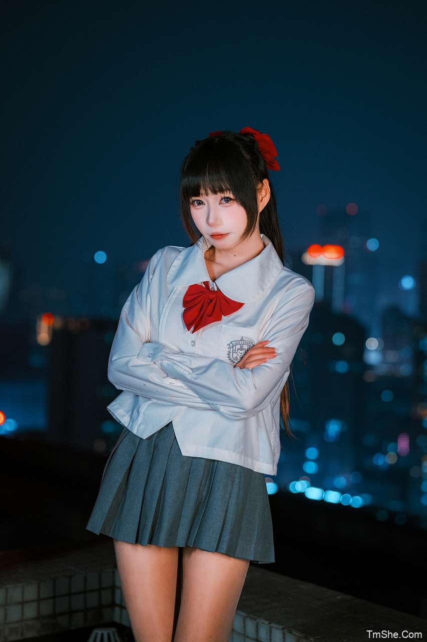 「COSER小梦酱」摄影素材 – 夜景烟花JK(42P/668MB)-猫萌