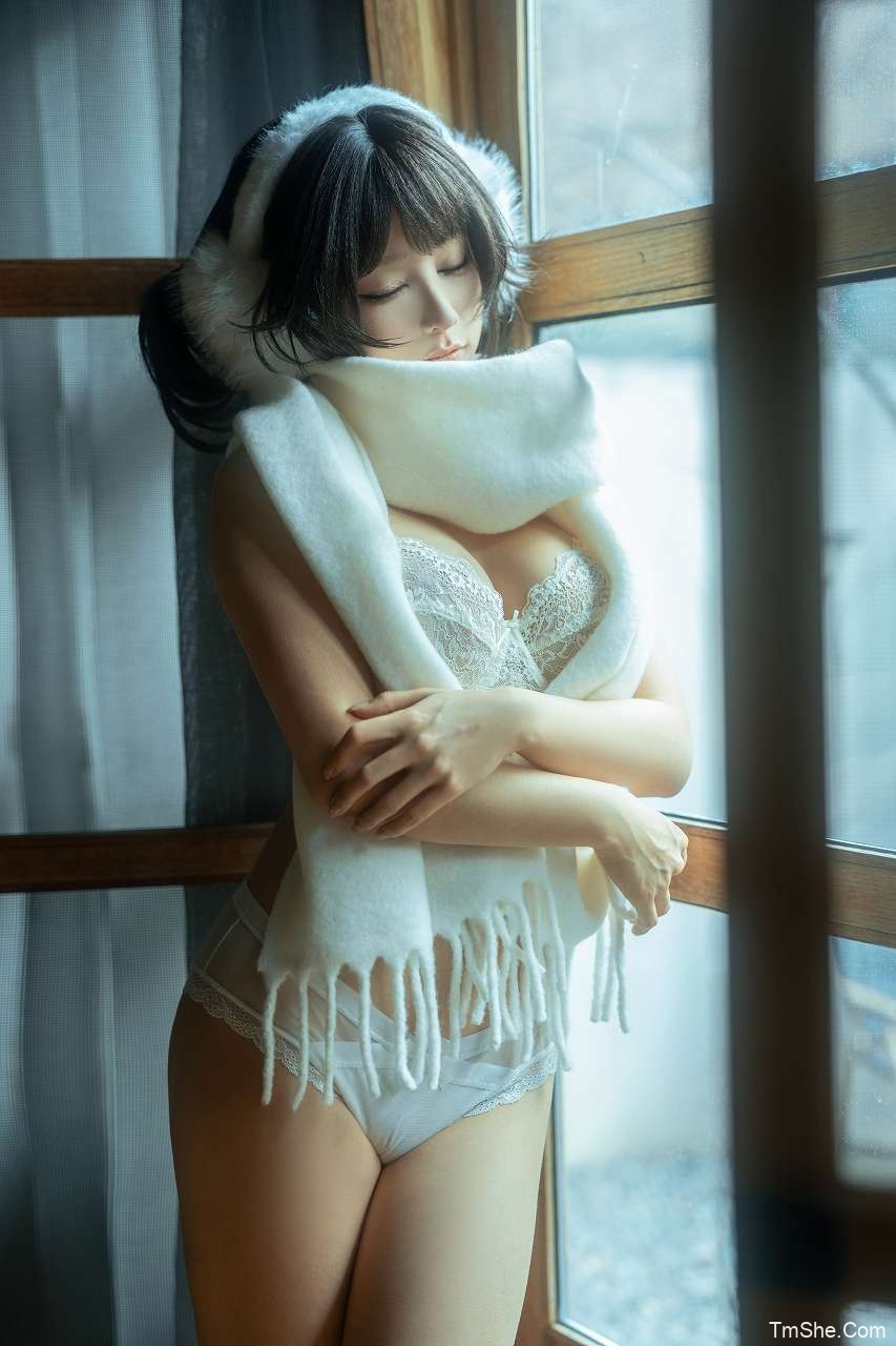 「铁手叫兽」内部会员专属 –  蠢沫沫 白色毛衣(18P/2.28GB)-猫萌