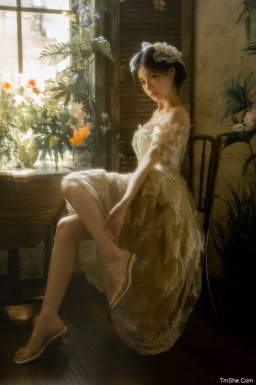 「铁手叫兽」内部会员专属 – 橙子 法式连衣裙(50P/971MB)-猫萌