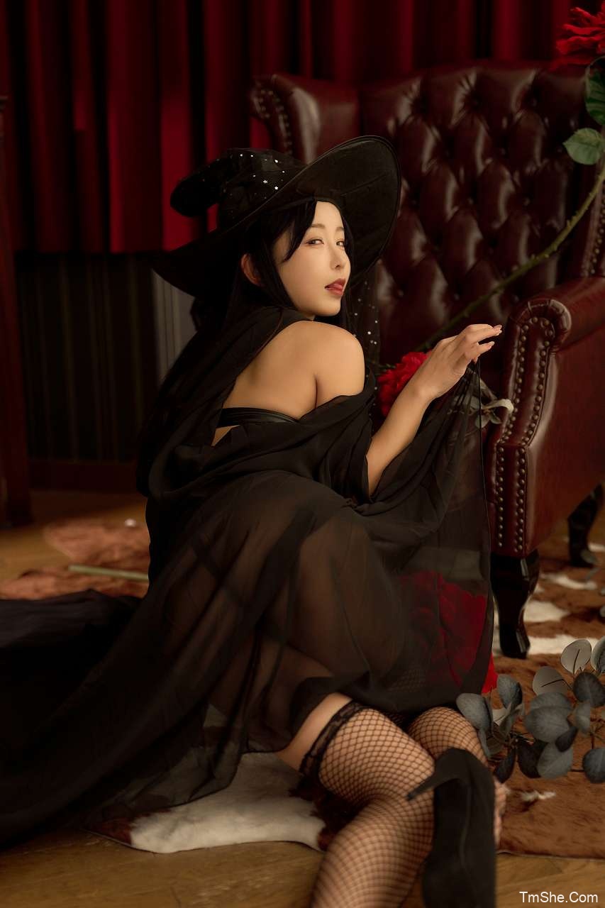 いくみ(193iKkyu3) – Fantia 2025年10月合集(257P/4V/2.55GB)-猫萌