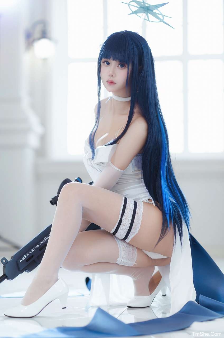 「萌芽儿」绘画素材 – 纱织礼服(38P/319MB)-猫萌