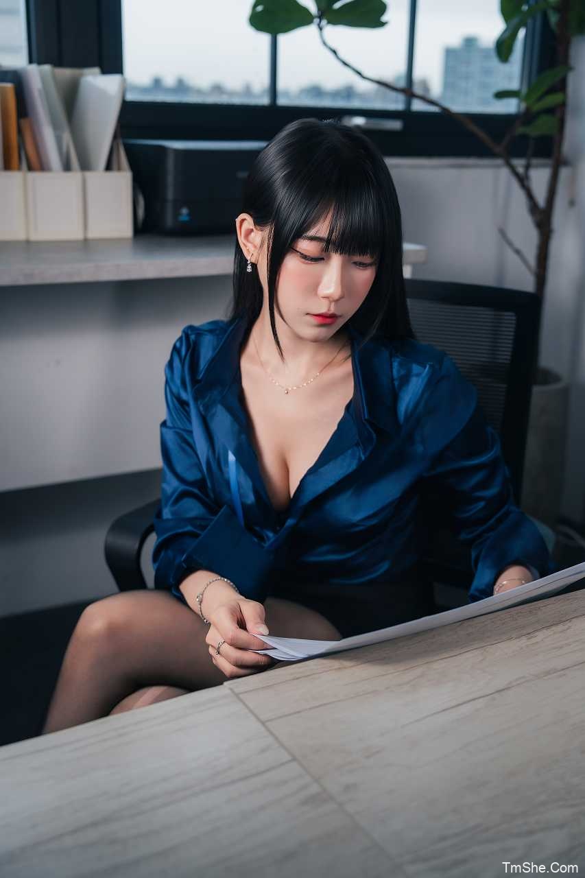 「凌晨Lingchen」摄影作品 – 我那高冷的上司(97P/1.72GB)-猫萌