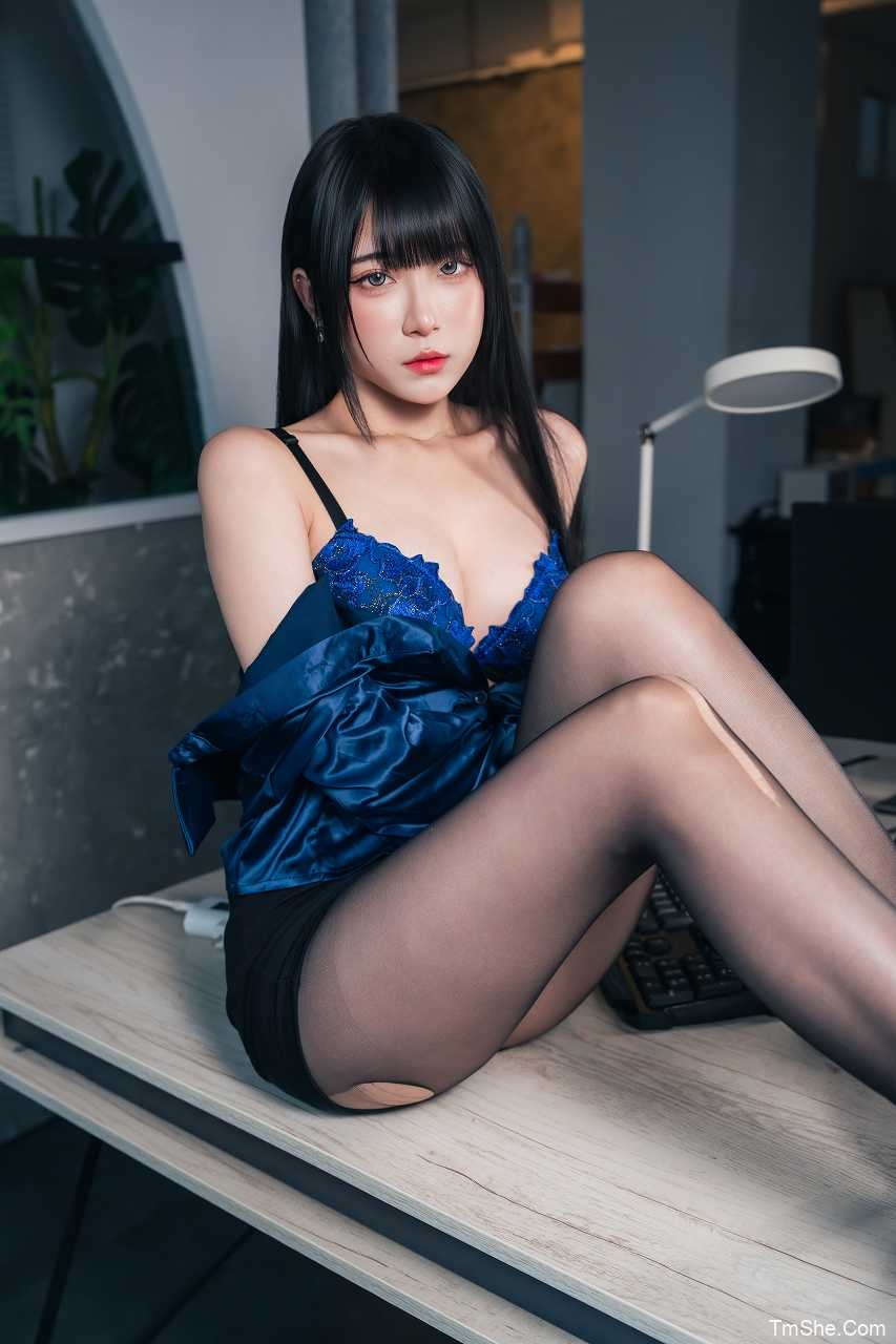 「凌晨Lingchen」摄影作品 – 我那高冷的上司(97P/1.72GB)-猫萌