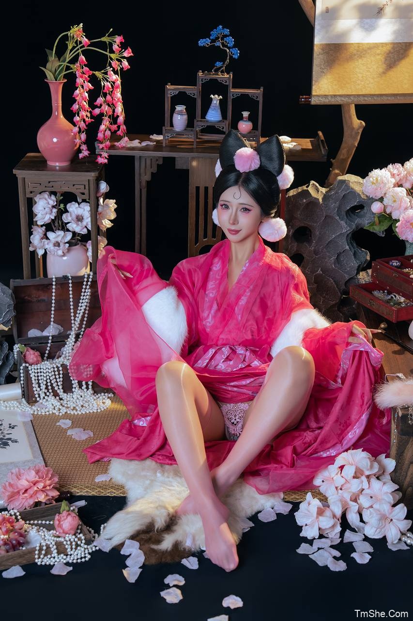 「云溪溪」奶桃 摄影作品 – 妲己(90P/1V/3.06GB)-猫萌