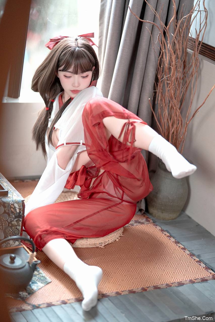 「Bangni邦尼」电子素材 – 巫女(138P/7V/1.29GB)-猫萌