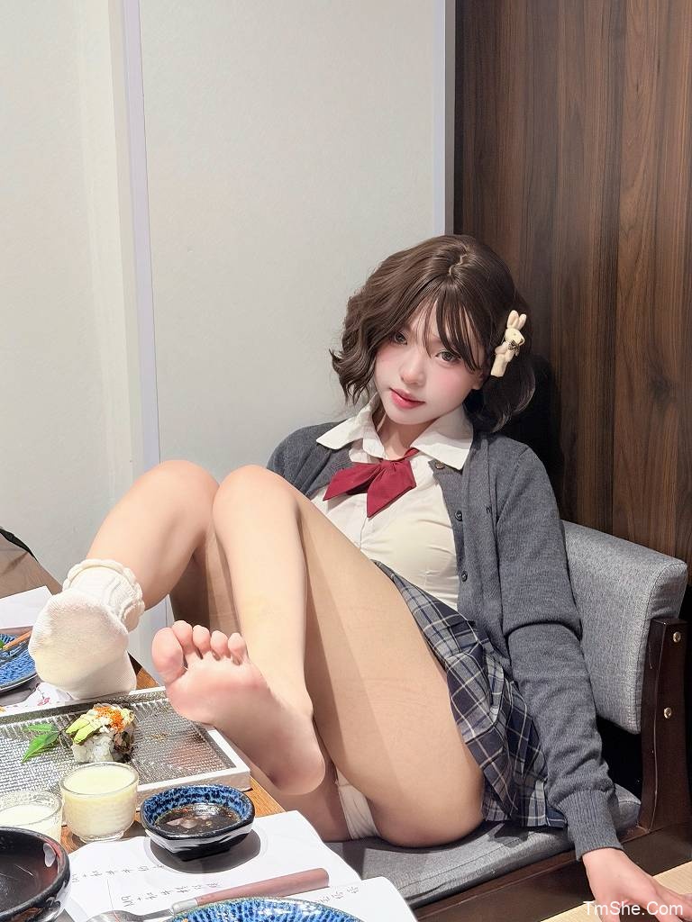 「真宝」摄影素材 – 小食记(65P/2V/766MB)-猫萌