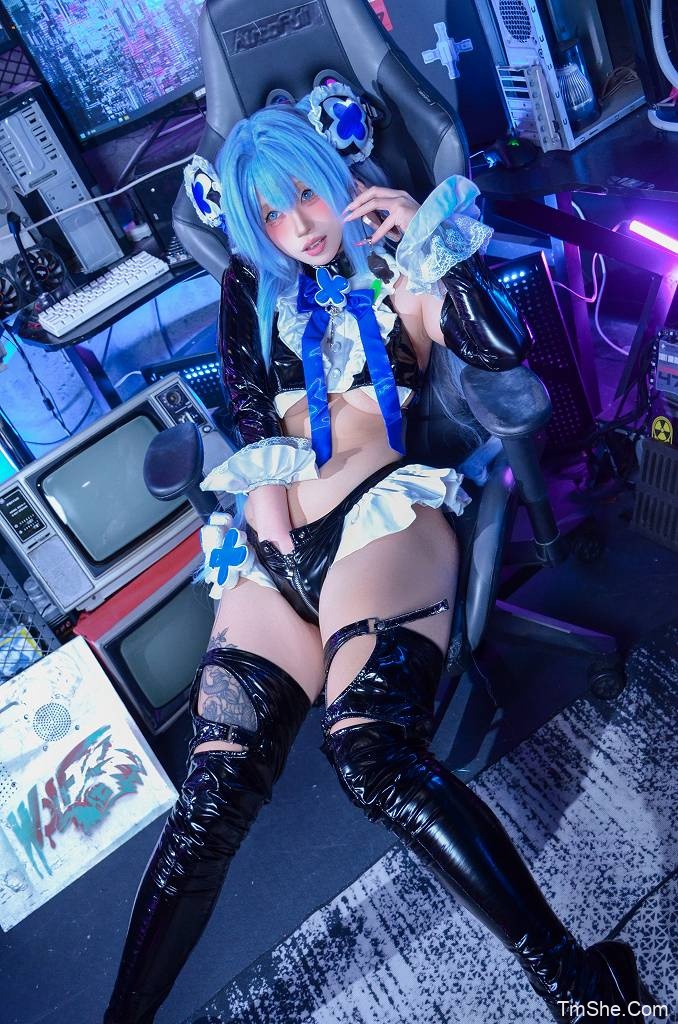 「叉烧hibiki」电子素材 – NIKKE 汉塞尔(114P/7V/1.96GB)-猫萌