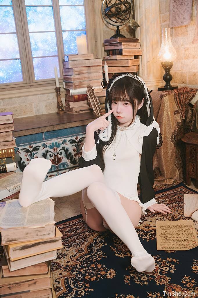 「可可小白兔」电子素材 – 谁家的小恶魔呀(65P/425MB)-猫萌