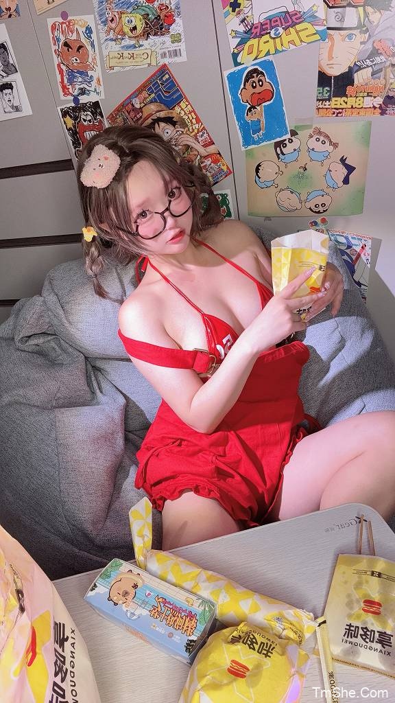 「神沢永莉」电子素材 – 疯狂中(38P/2V/1.97GB)-猫萌