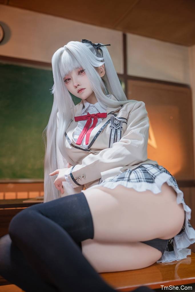 「大大卷卷小卷」篝之雾枝 – 写真本 电子档(95P/1V/1.28GB)-猫萌