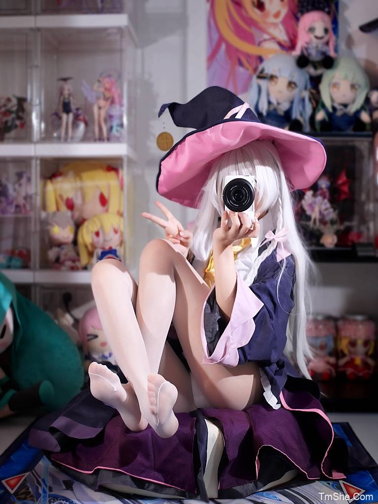 「白栎Shirly」绘画素材 – 伊蕾娜(118P/20V/7.10GB)-猫萌