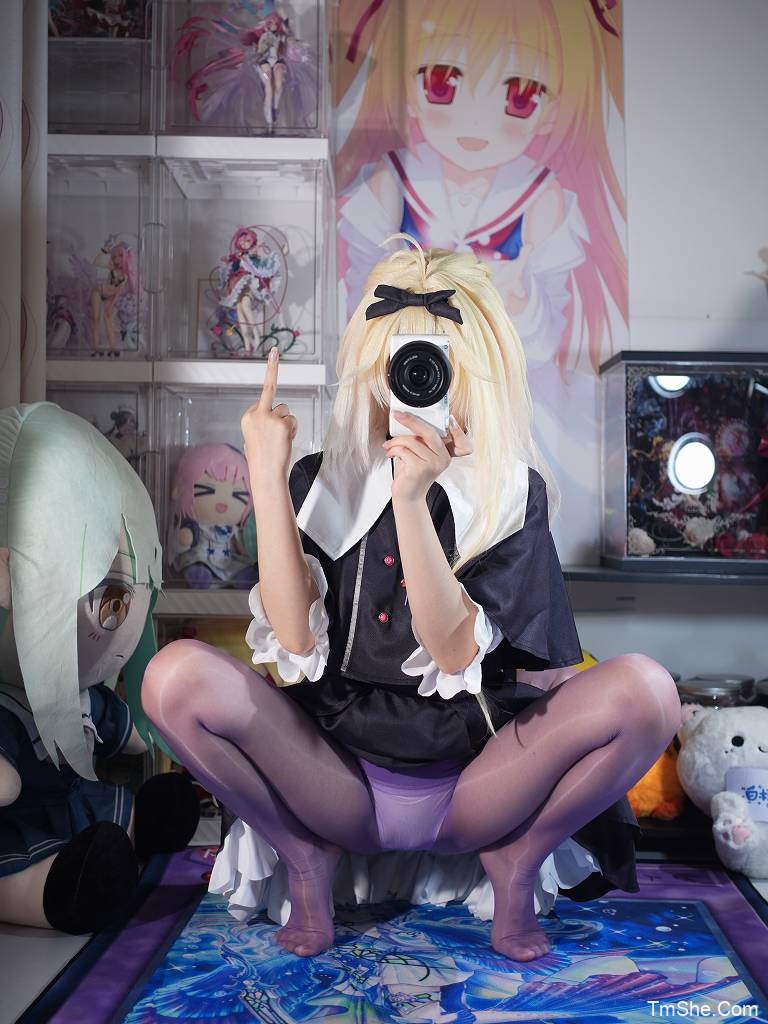 「白栎Shirly」绘画素材 – 露露卡 常服(148P/25V/6.26GB)-猫萌