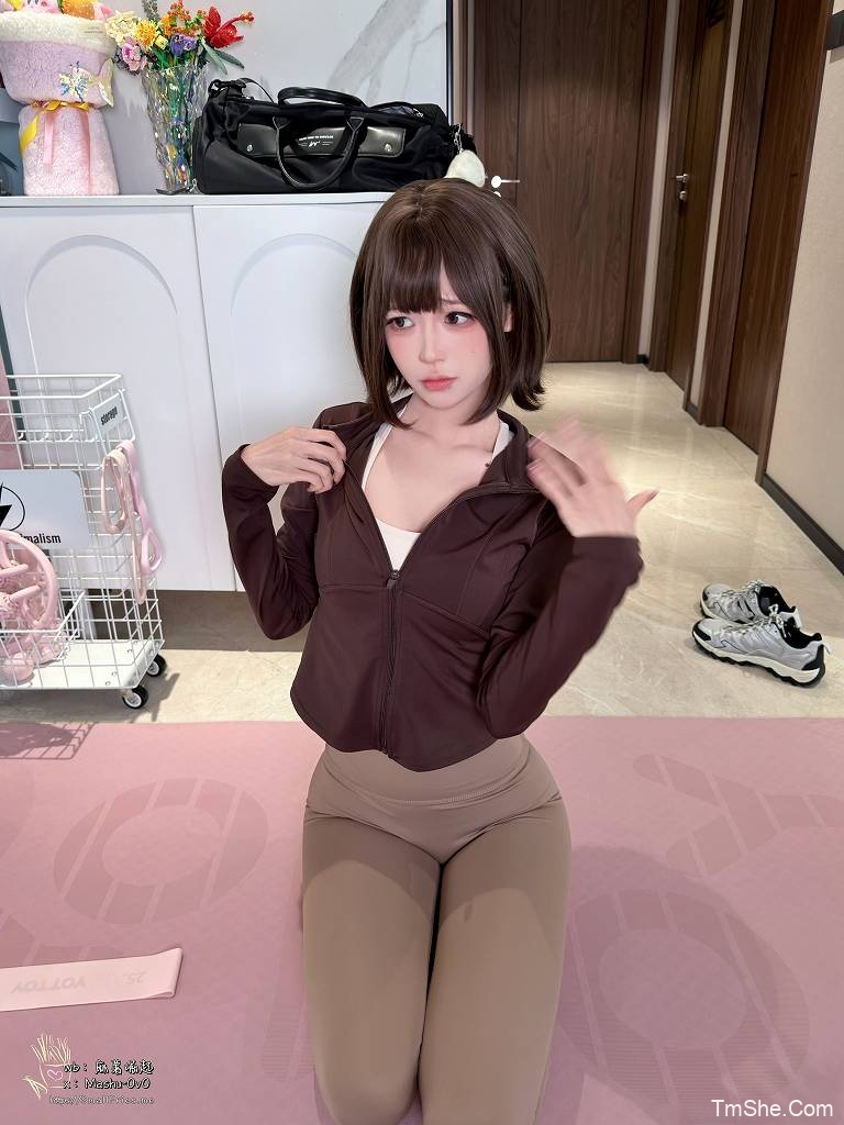 「麻薯好吃」电子素材 – 瑜伽垫上的越界(75P/1V/838MB)-猫萌