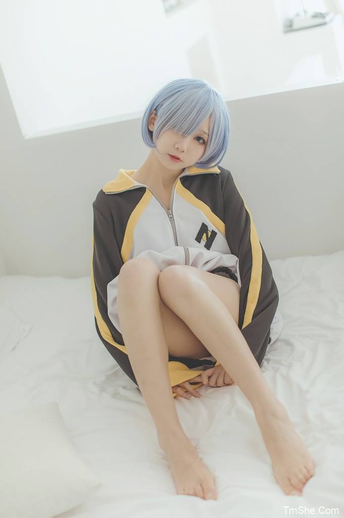 「浅野菌子」绘画素材 – 外套版蕾姆(48P/665MB)-猫萌
